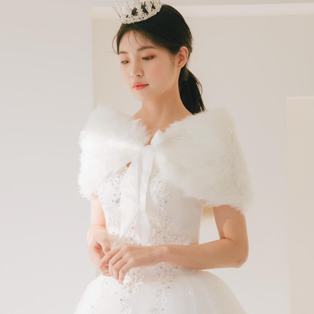 릴리드레스 리본망토 퍼 웨딩볼레로 드레스숄 망토 케이프 - 상품 이미지