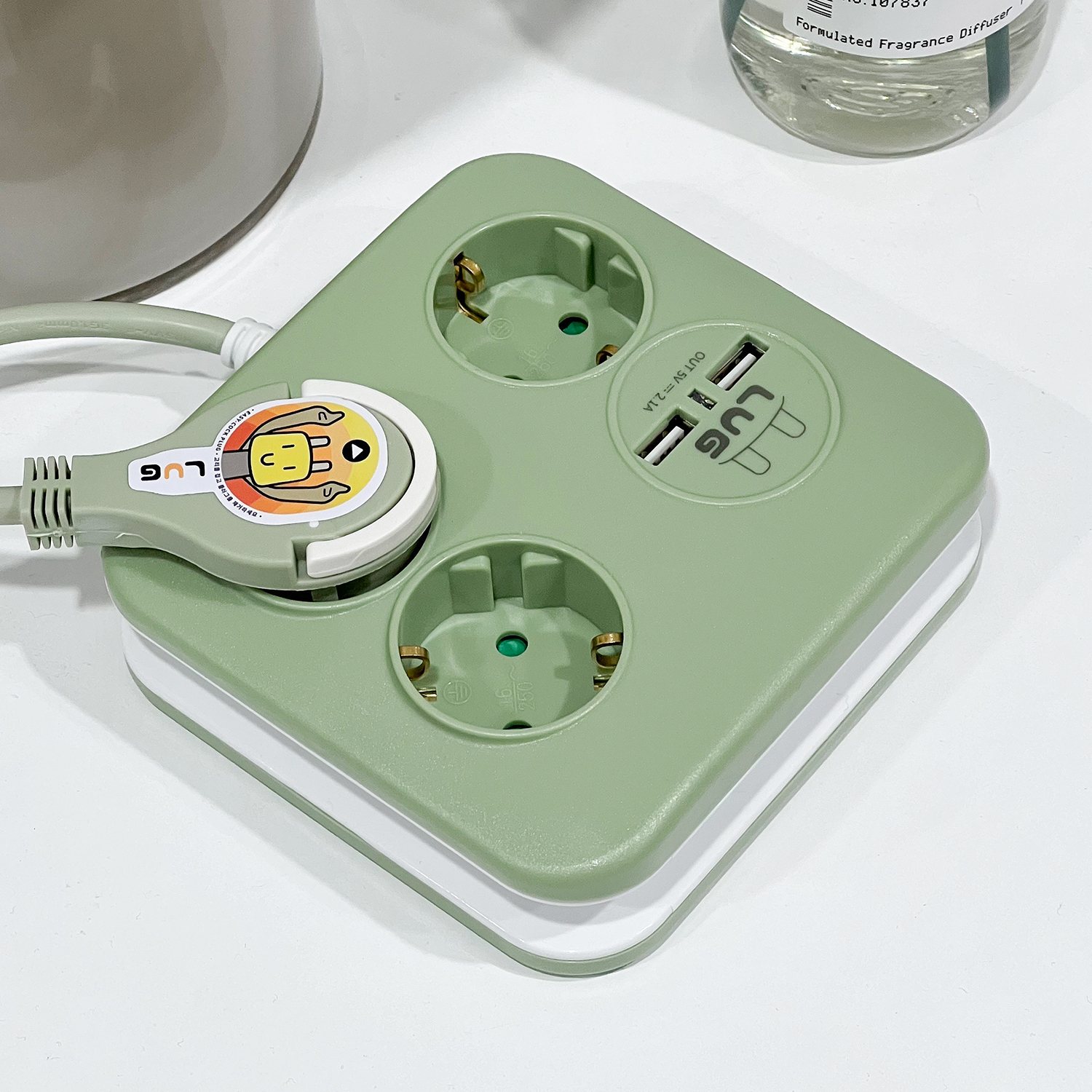 러그박스 납작 멀티탭 플러그 USB 디자인 큐브 납작한 멀티 콘센트 사각 1.4m 민트 - 상품 이미지