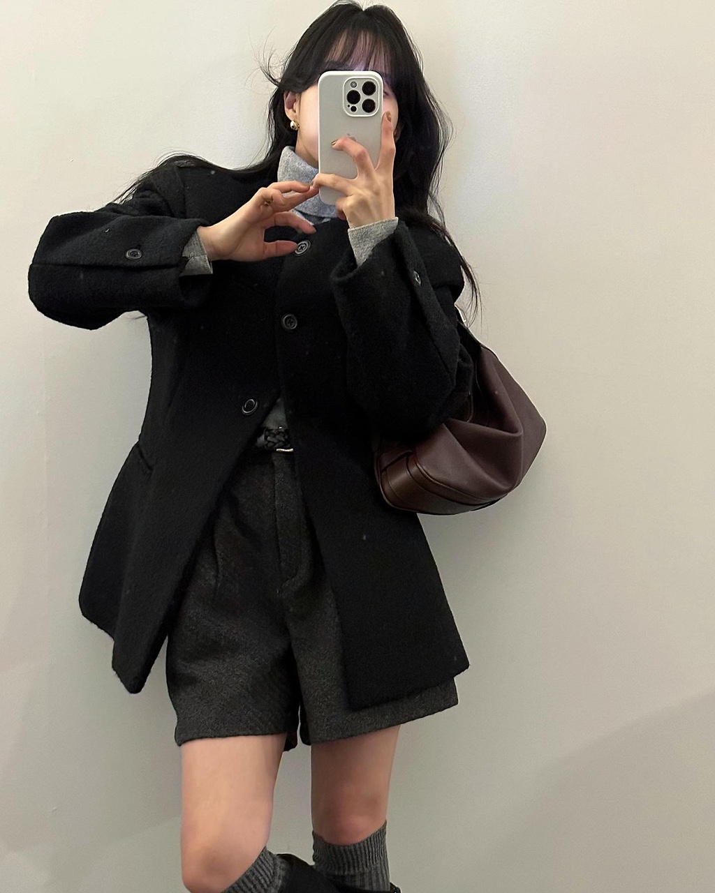 모벤 여성 겨울 울 노카라 라운드 오버핏 루즈핏 라인 블레이저 자켓 - 상품 이미지