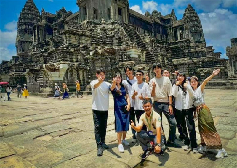 캄보디아 앙코르와트 일출 투어 이미지 4