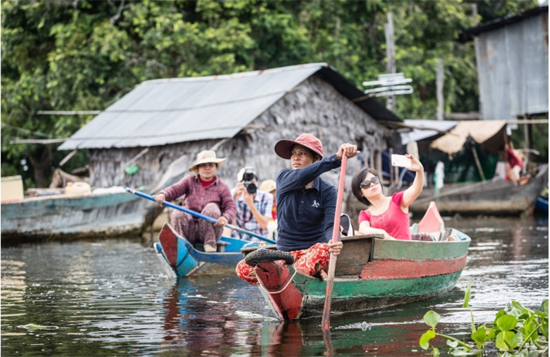 캄보디아 캄퐁 플럭 수상마을 반나절 투어 이미지 4