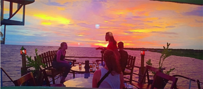 캄보디아 씨엠립 선셋 크루즈 체험 (Tara Boats) 이미지 2