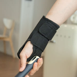 혁선생 의료용 손목보호대 반깁스 아대 Wrist H-03 운동러 솔직 후기 | 실사용 리뷰 - 상품 이미지 3