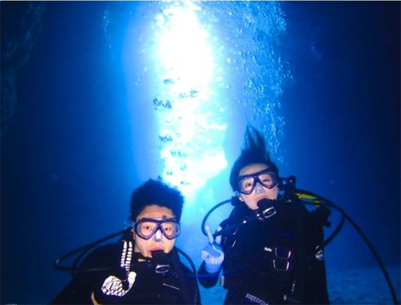 일본  오키나와 푸른동굴 + 구마노미성 보트 체험다이빙 | 사진 데이터 제공 / Seaovers 오키나와 전세 | 온나손 마에다곶 이미지 3