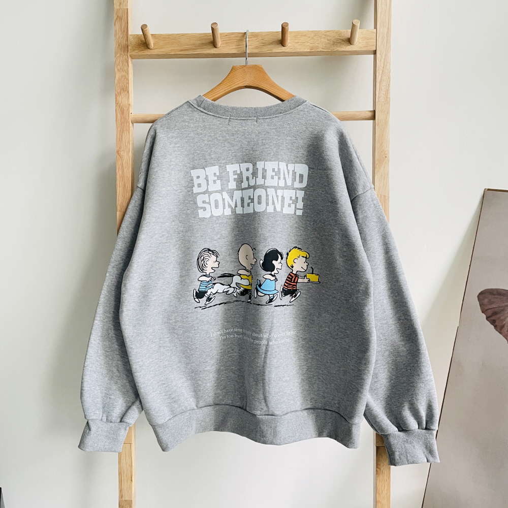 여성 스누피 캐릭터 맨투맨 오버핏 기모선택 이미지 3