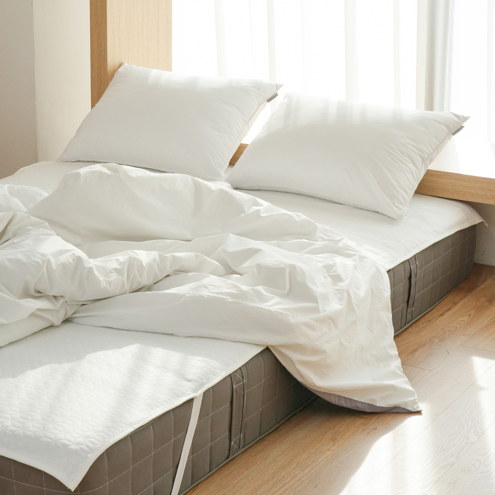 온다온 알러지케어 침대패드 자가발열 누빔 모달 그래핀 매트리스패드