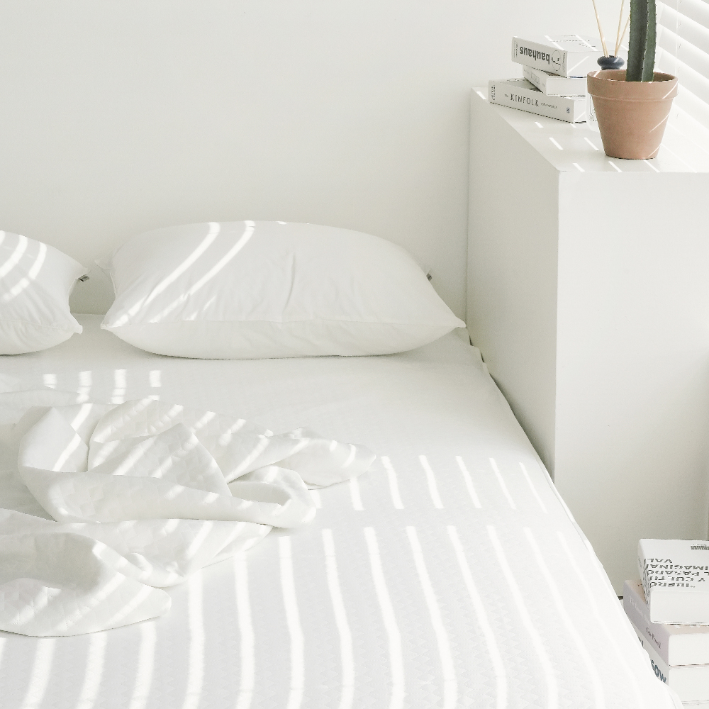 온다온 알러지케어 침대패드 자가발열 누빔 모달 그래핀 매트리스패드