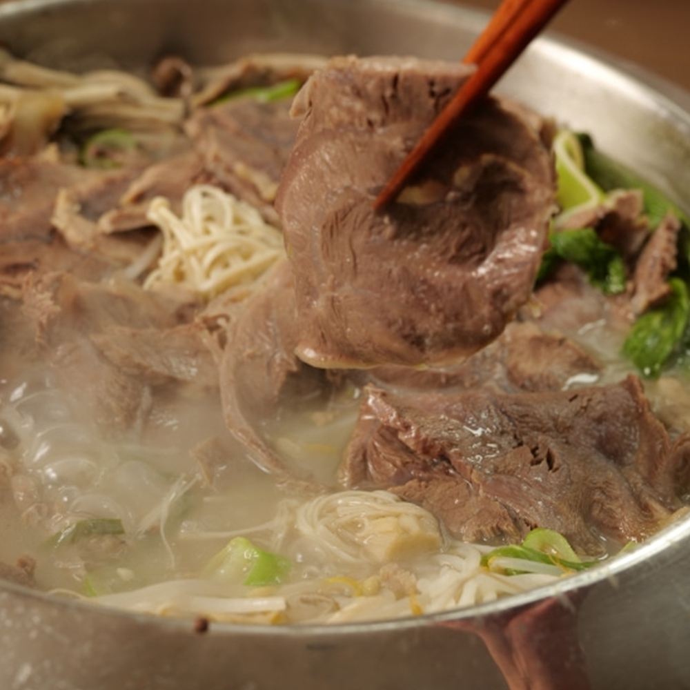 아롱사태전골 스시밀키트 수육 300g - 상품 이미지