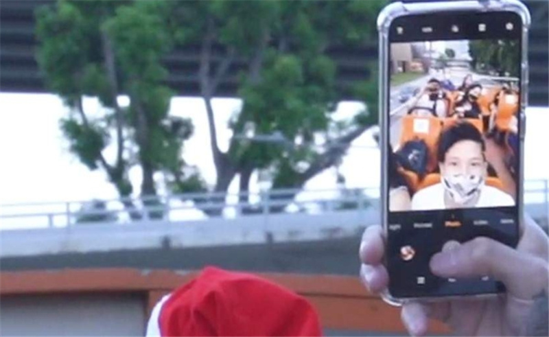 싱가포르  펀비™ 크리스마스 조명 투어 이미지 2