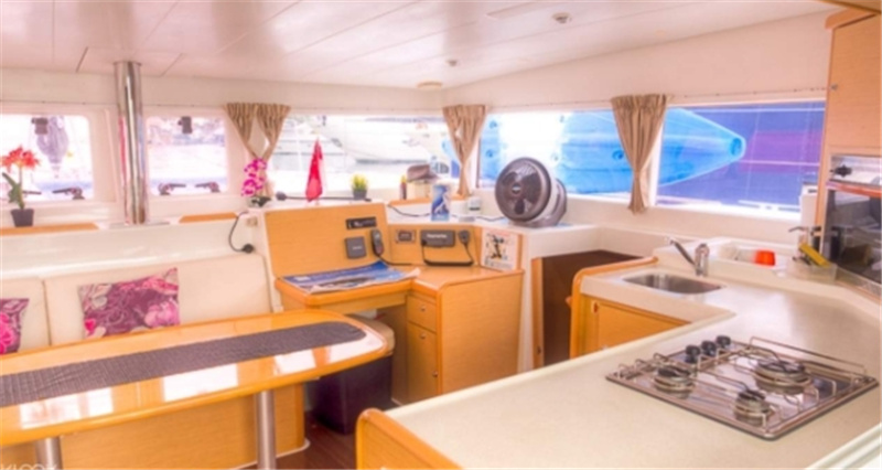 싱가포르 프라이빗 요트 대여 by White Sails 이미지 3