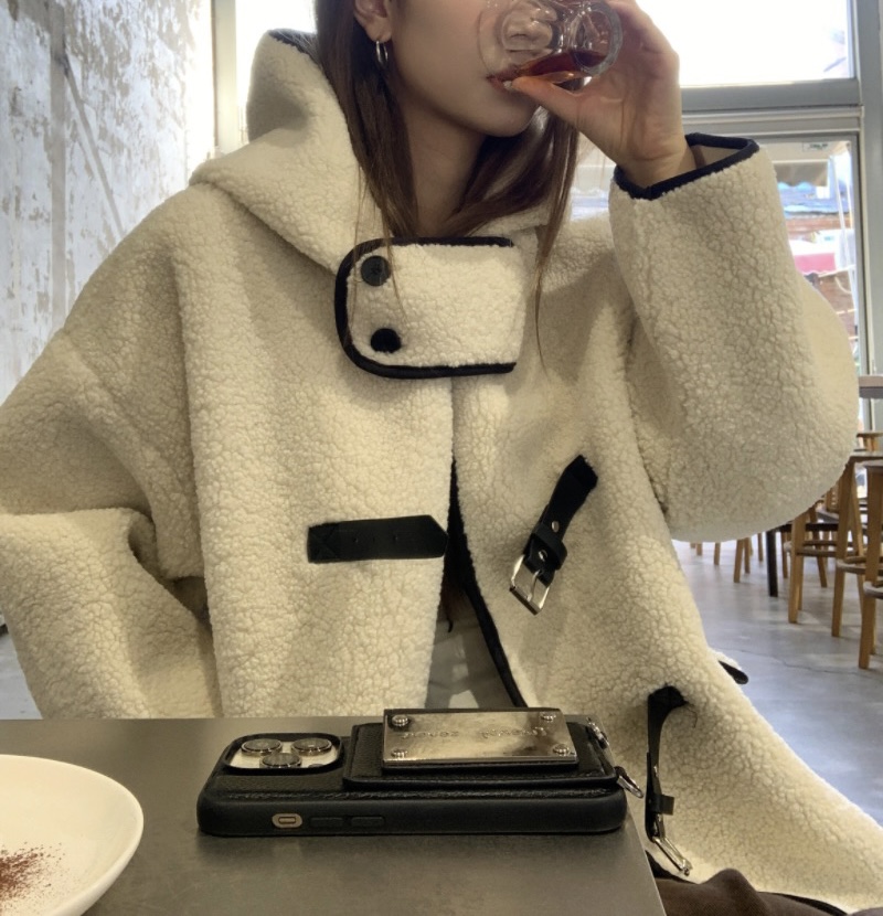 무이 뽀글이 여성 겨울 배색 부클 후리스 버클 후드 무스탕 경량 자켓 코트 이미지 2
