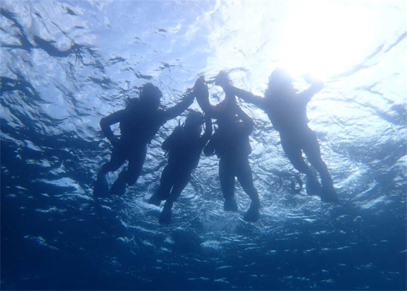 일본 오키나와 미야코 섬 출발 1일 만끽 · 스노클링 + 용궁성 케이빙 ... 솔직 후기 | 실사용자 리뷰 분석 - 대표 이미지