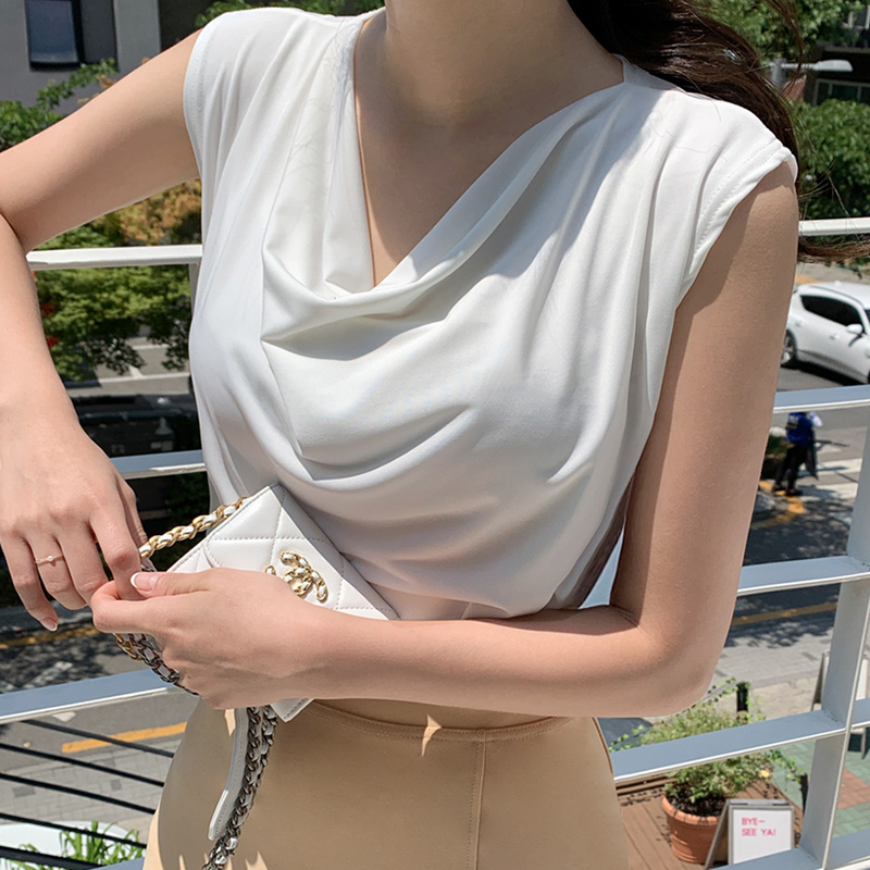 자연스러운 카울넥 디자인으로 데일리하게 즐기기 좋은 슬리브리스 ts2098 - 상세 이미지 4