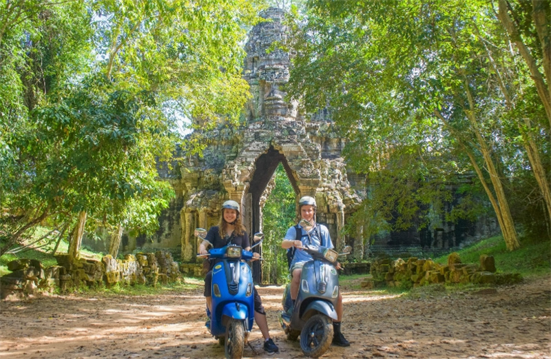 캄보디아 앙코르와트 스쿠터 일출 투어 이미지 2
