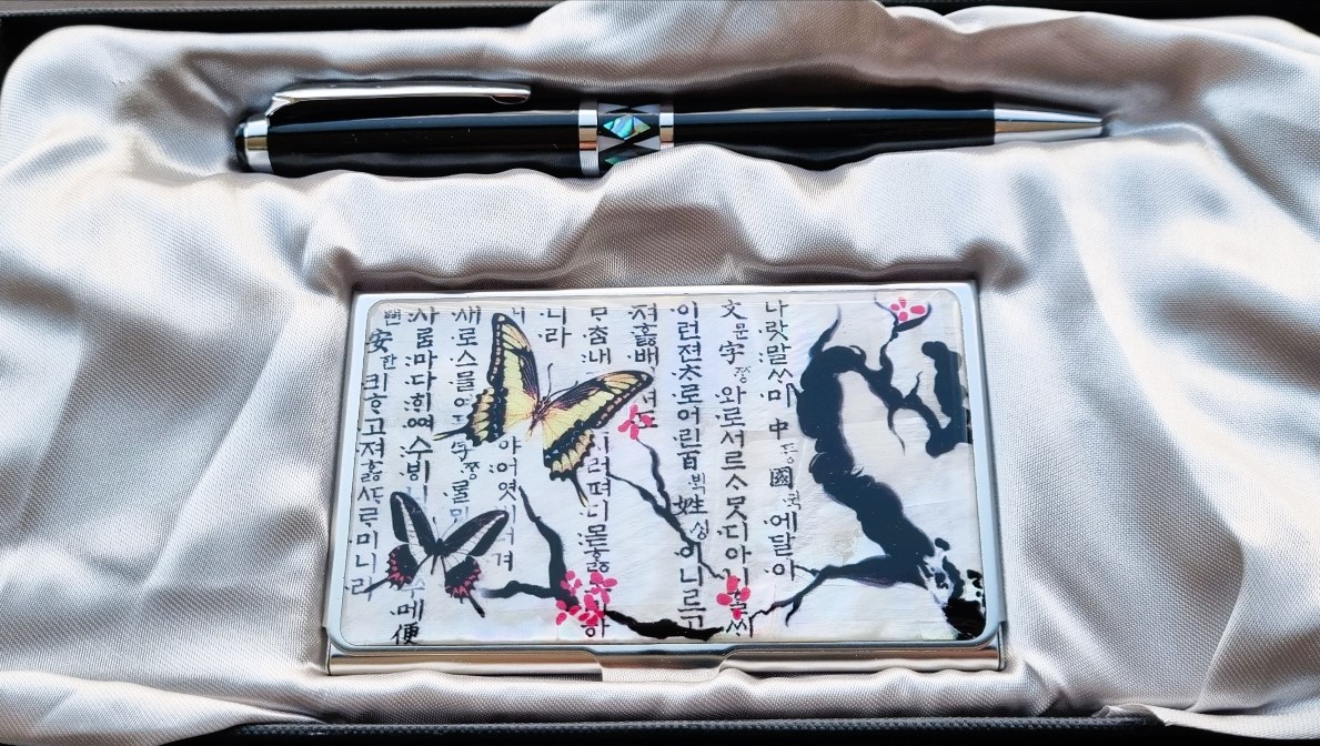 외국인선물 한국기념품 자개볼펜과 자개 명함케이스 나전칠기