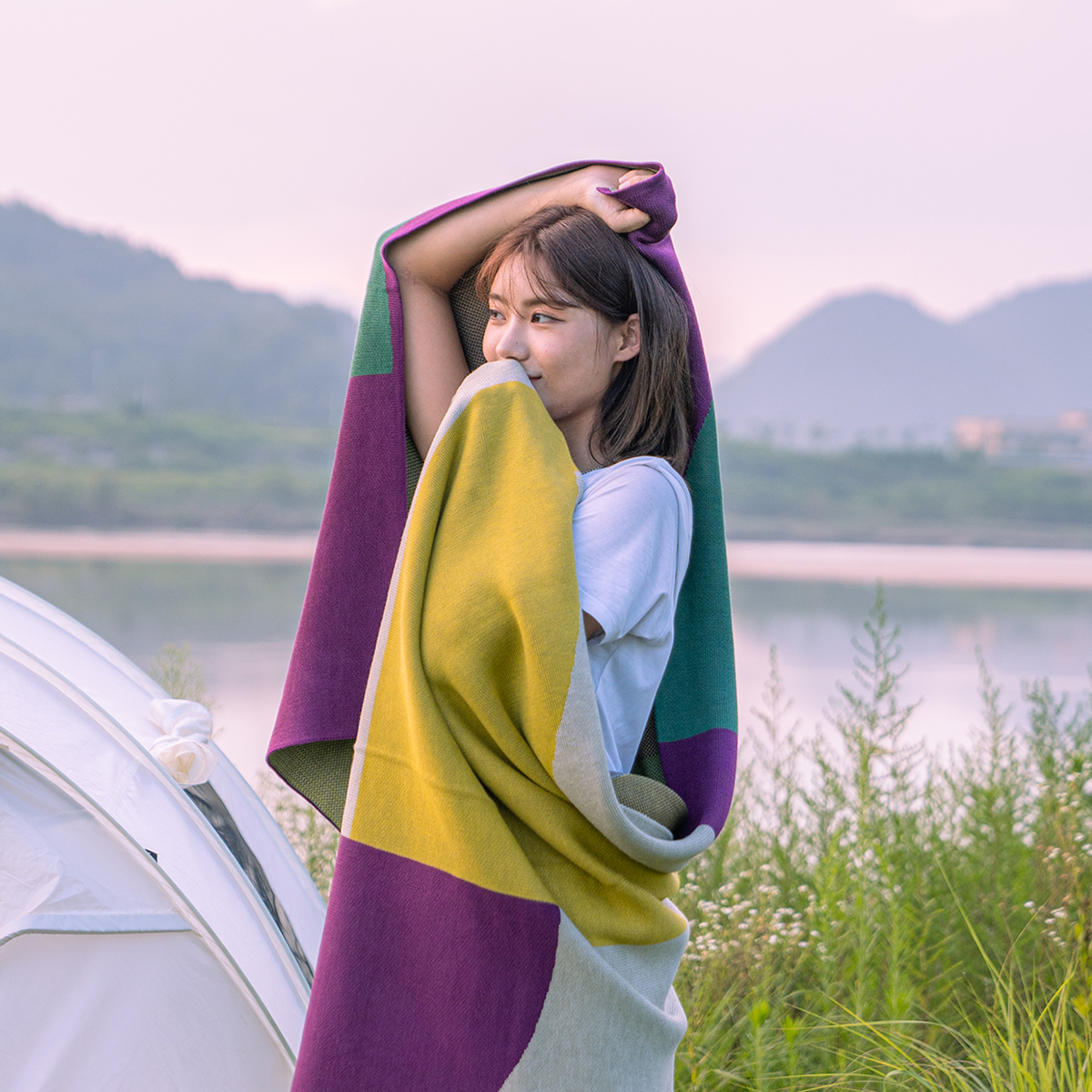 모다크릴 캠핑 난연 담요 차박 피크닉 블랭킷 거실 쇼파 이불 카페트 대형