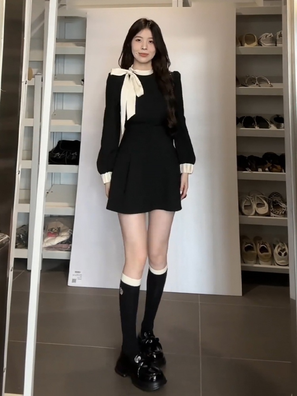 완벽한 결혼의 정석 한이주 한유라 이정혜 리본 원피스 옷 패션 정보 코디 이미지 3