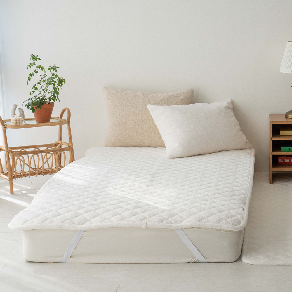 양털극세사 송화침장 겨울 극세사패드 뽀글이 고정밴드 침대패드