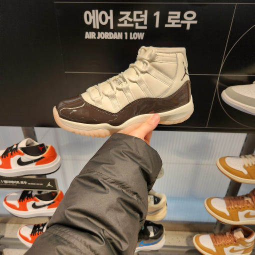 thumbnail-0