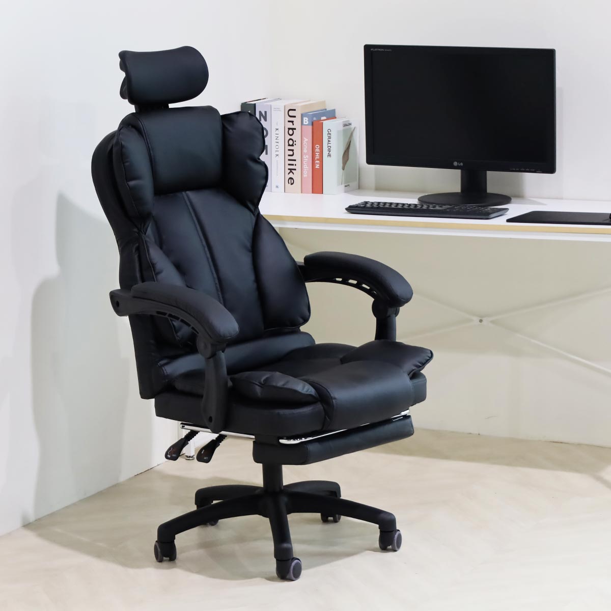 일루일루 미니 타이탄 컴퓨터 게이밍의자 사무용 학생용 리클라이너 발받침포함