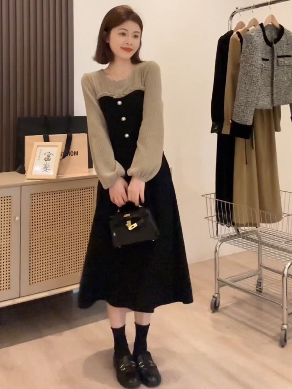 완벽한 결혼의 정석 한이주 한유라 이정혜 겨울 원피스 패션 옷 정보 의상 데이트룩 이미지 2