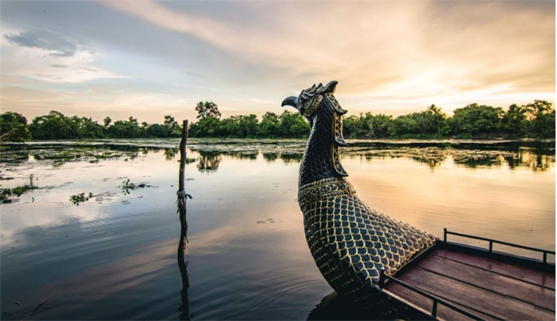 캄보디아 앙코르 선셋 & 보트 투어 이미지 3