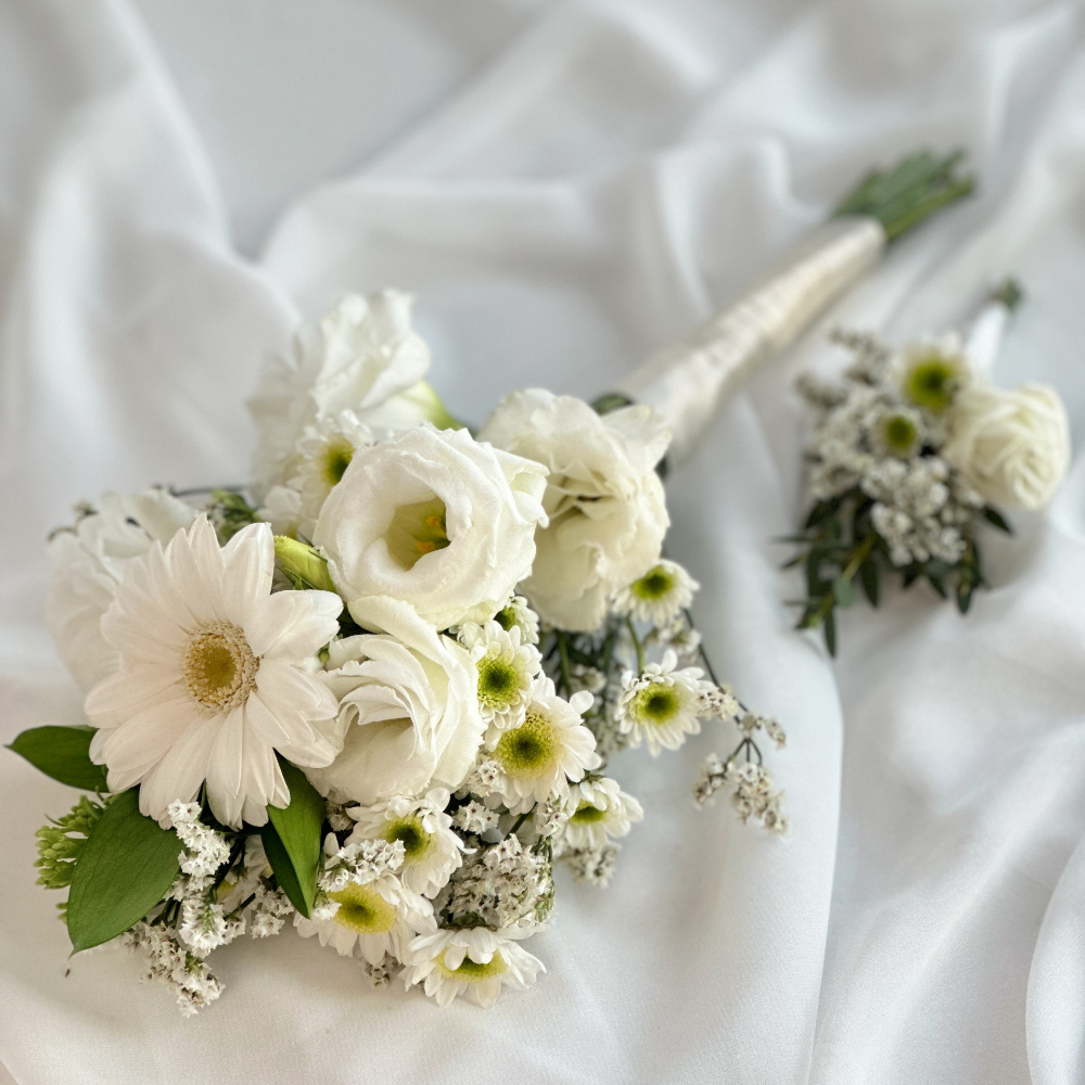 리틀캠든 셀프웨딩 화이트 부케 합리적 온라인꽃집 이미지 2