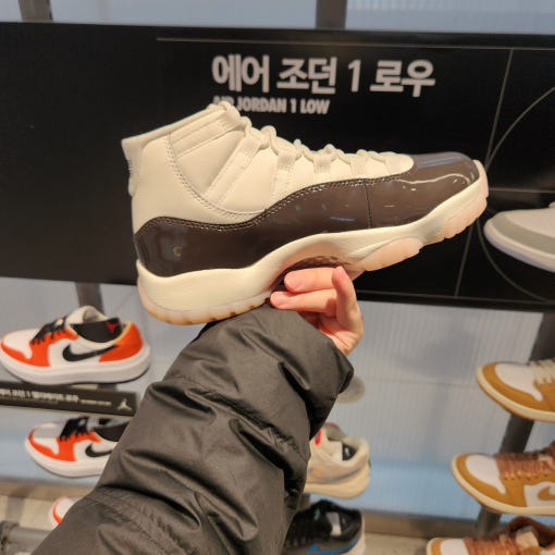 thumbnail-7