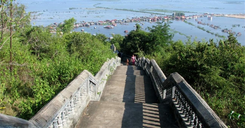 캄보디아 프놈 크롬 사원 프라이빗 툭툭 투어 이미지 2