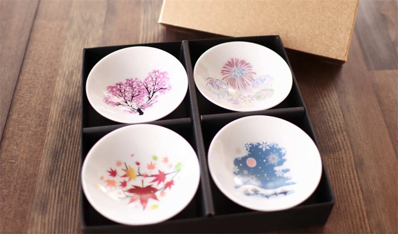 일본 기후 우아한 트릭이 담긴 아름다운 유리 기념품과 함께하는 쇼룸 특별 투어 | 기후 다지미 이미지 3