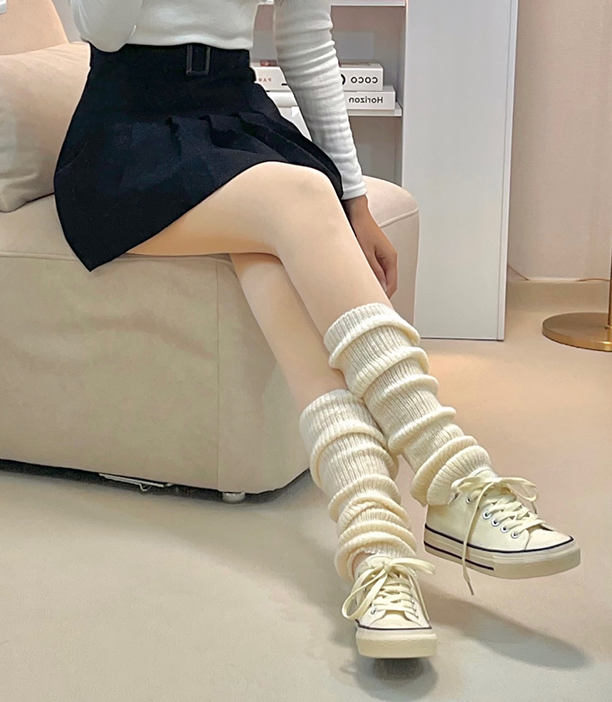[밍크 기모] 따뜻한 겨울 스타킹 융 안감 하이웨스트 유발 살색 검정 이미지