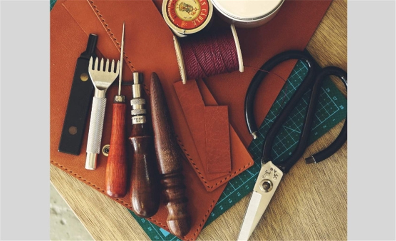 싱가포르  여권 / 안경 / ID 카드 홀더 DIY 가죽 공예 키트 (싱가포르 내 무료 배송) 이미지 4