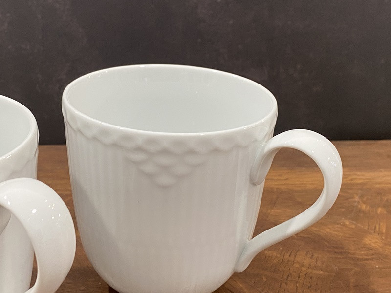 (머그 2개입 370ml) 로얄코펜하겐 화이트 플루티드 하프레이스 머그 2개입 370ml 1055288 - 상세 이미지 2