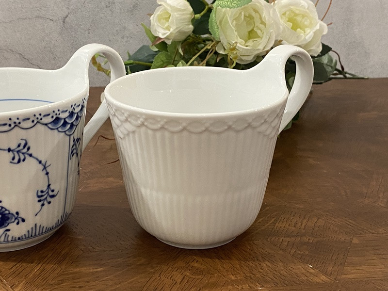 (머그 330ml 3종세트) 로얄코펜하겐 히스토리 기프트 믹스 레이스 하이핸들 머그 330ml 3종세트 1025897 이미지 7