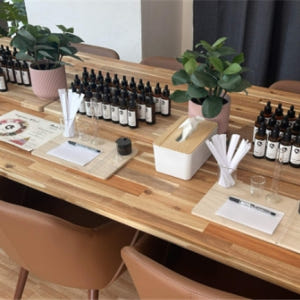 싱가포르 성격 유형별 향수 만들기 원데이 클래스 솔직 후기 | 실사용자 리뷰 분석 - 상품 이미지 1