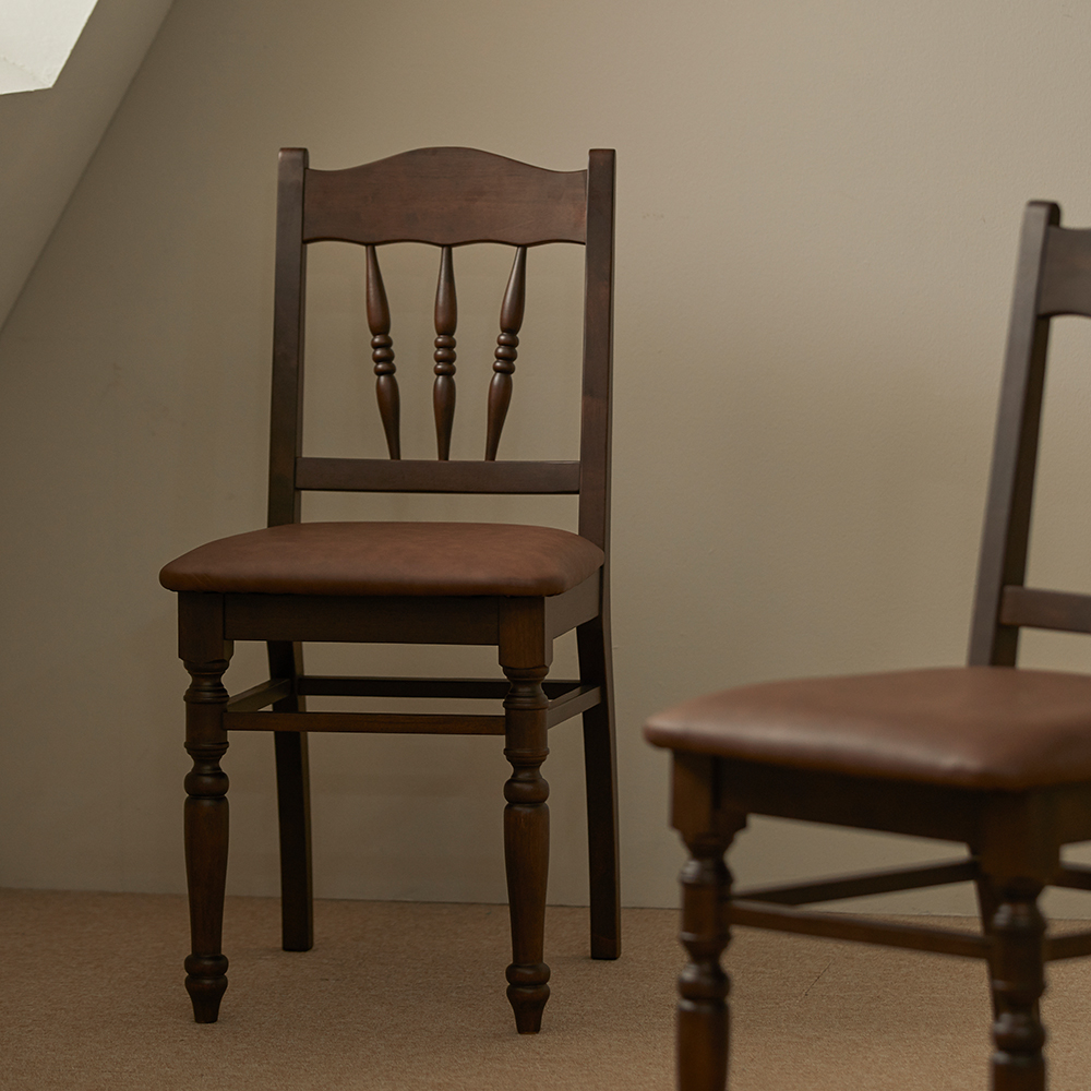 로맨틱캬바레 1967 빈티지 원목 의자 카페 인테리어 월넛 체어