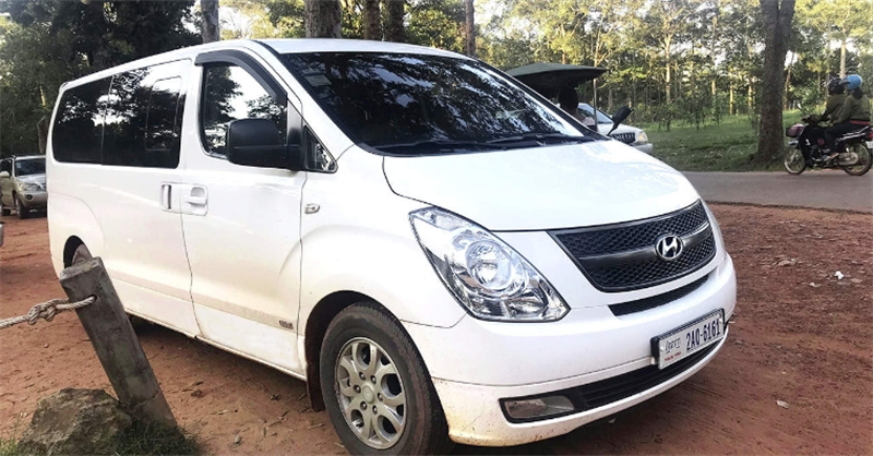 캄보디아 씨엠립 공항 프라이빗 밴 픽업/샌딩 서비스 이미지 3