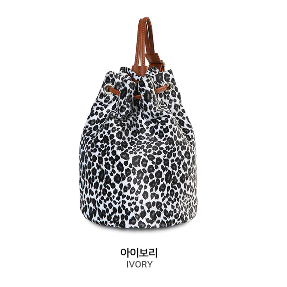 복조리 레오파드 패턴 둥근 버킷백 나들이 외출 호피무늬 조리 슬링 가을 겨울 숄더백 가방 - 상세 이미지 4