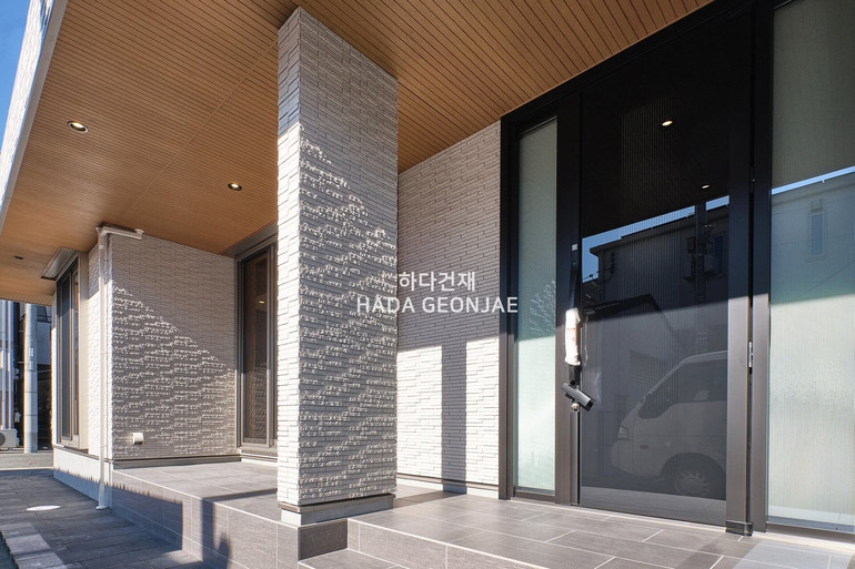 라이브테세라타일 80번컬러 아이콧료와 / 하다건재 일본타일 ICOTRYOWA