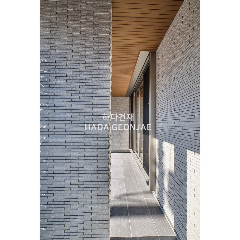 라이브테세라타일 80번컬러 아이콧료와 / 하다건재 일본타일 ICOTRYOWA