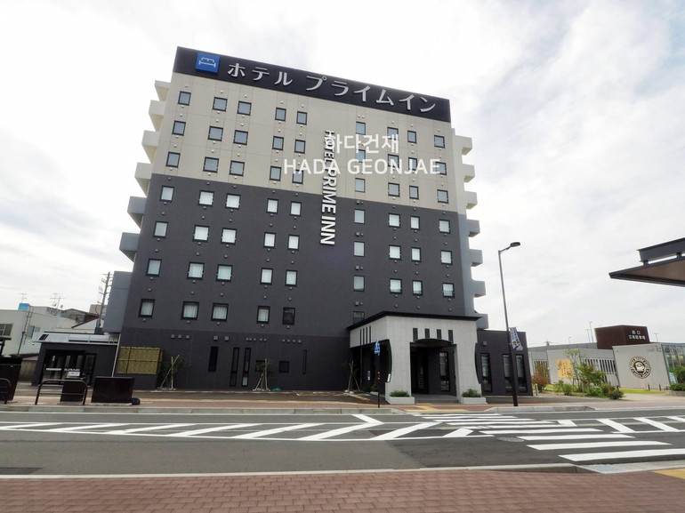 라이브테세라타일 85번컬러 아이코트료와 / 하다건재 일본타일 ICOTRYOWA 아이콧료와