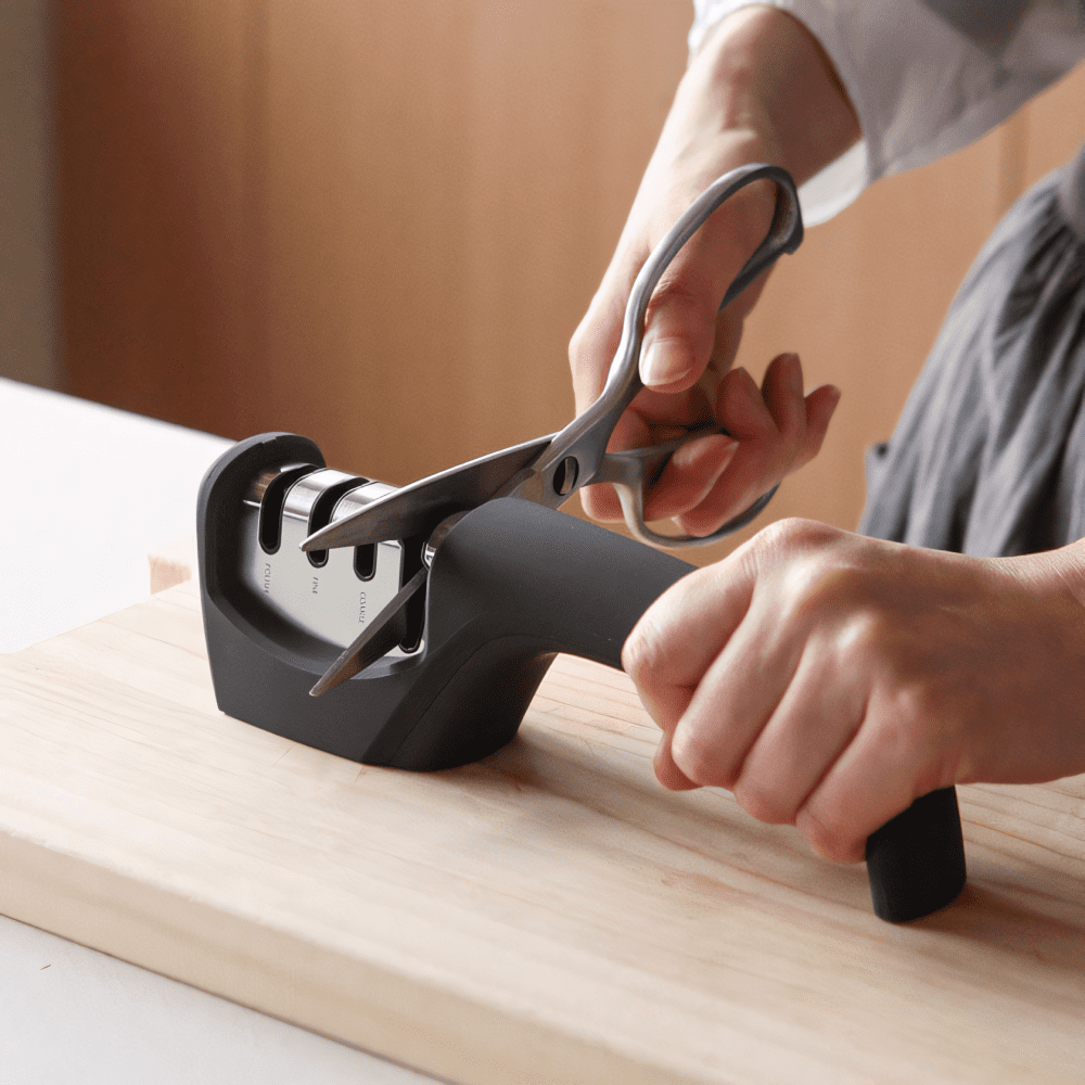 마리슈타이거 칼 가위 갈이 숫돌 칼갈이 연마기 샤프너 가정용 4in1 V4