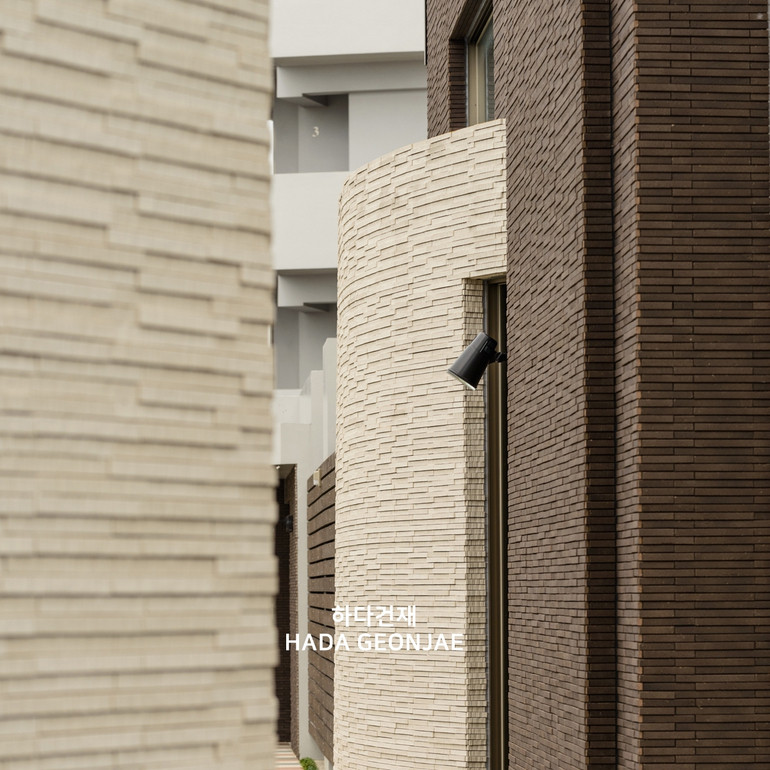 아이코트료와 클라비어타일 Y01 / 하다건재 일본타일 ICOT RYOWA 아이콧료와