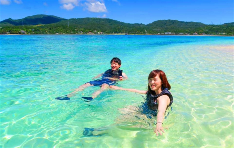 일본 오키나와 무인도 모험: 바다 카약, 산호초 스노클링, 사진/비디오 서비스 + 샤워/장비 제공 | 오키나와 온나 빌리지 이미지 3