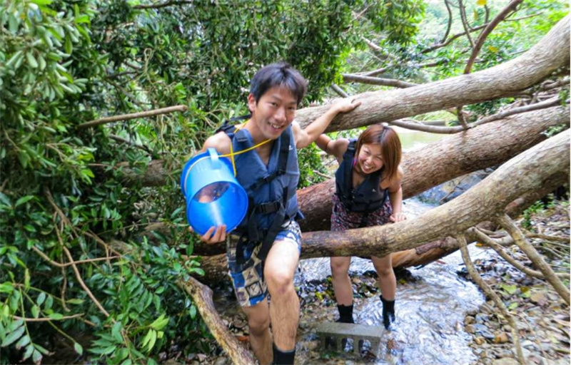 일본  오키나와 어린아이도 안심할 수 있는 얀바루 청류 트레킹 투어! 사진/동영상 촬영 서비스 있음(오키나와/얀바루) 이미지 3