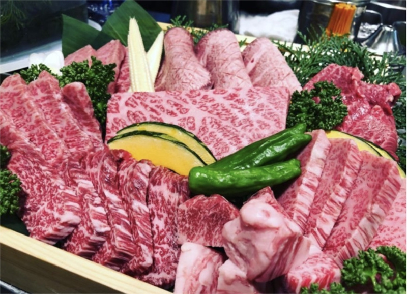 일본 오키나와|샤브샤브 고기 컷 요리にiku久니쿠큐|나고점 나하쿠모지점 이미지 2