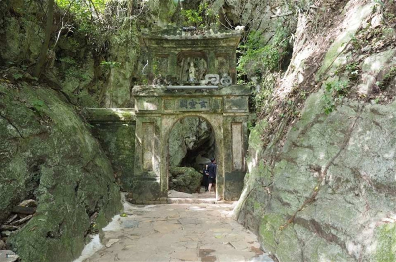 베트남 오행산, Am Phu 동굴 & Linh Ung Pagoda 개인 투어 (영어 및 한국 투어 가이드 포함) | 다낭 이미지 2