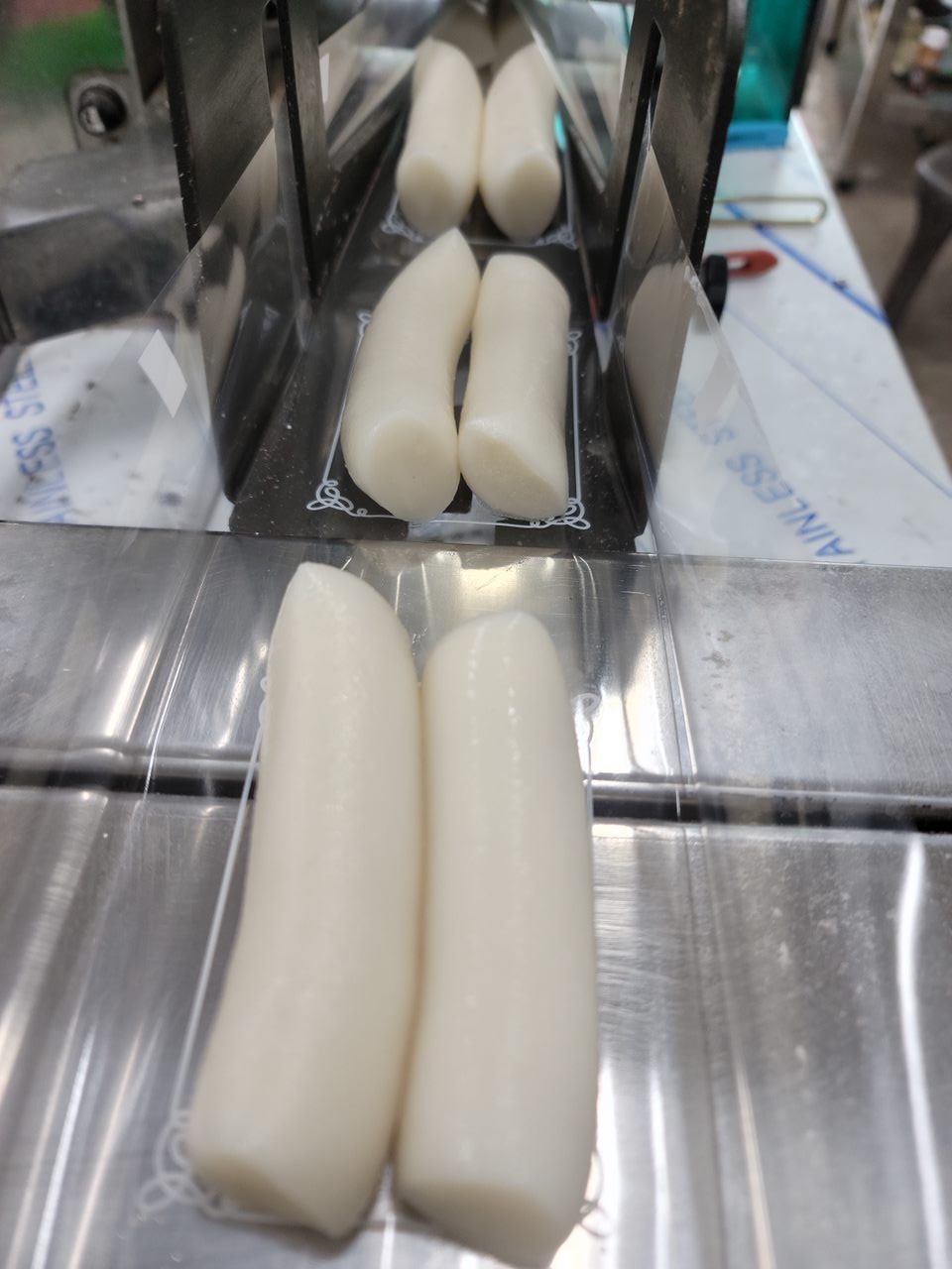 떡먹보 국산쌀 쫄깃한 가래떡 우리쌀 개별 포장 2kg 2박스 - 상세 이미지 5