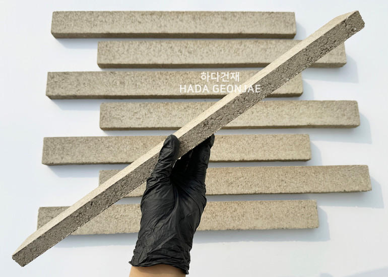 디자인 모노타일 500x50x20T 베이비브라운 / 하다건재 와이드벽돌 롱브릭타일
