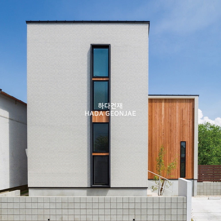 어반스퀘어타일 91번 아이코트료와 / 하다건재 일본타일 ICOT RYOWA 아이콧료와